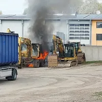 1_tf4150ip.jpg
